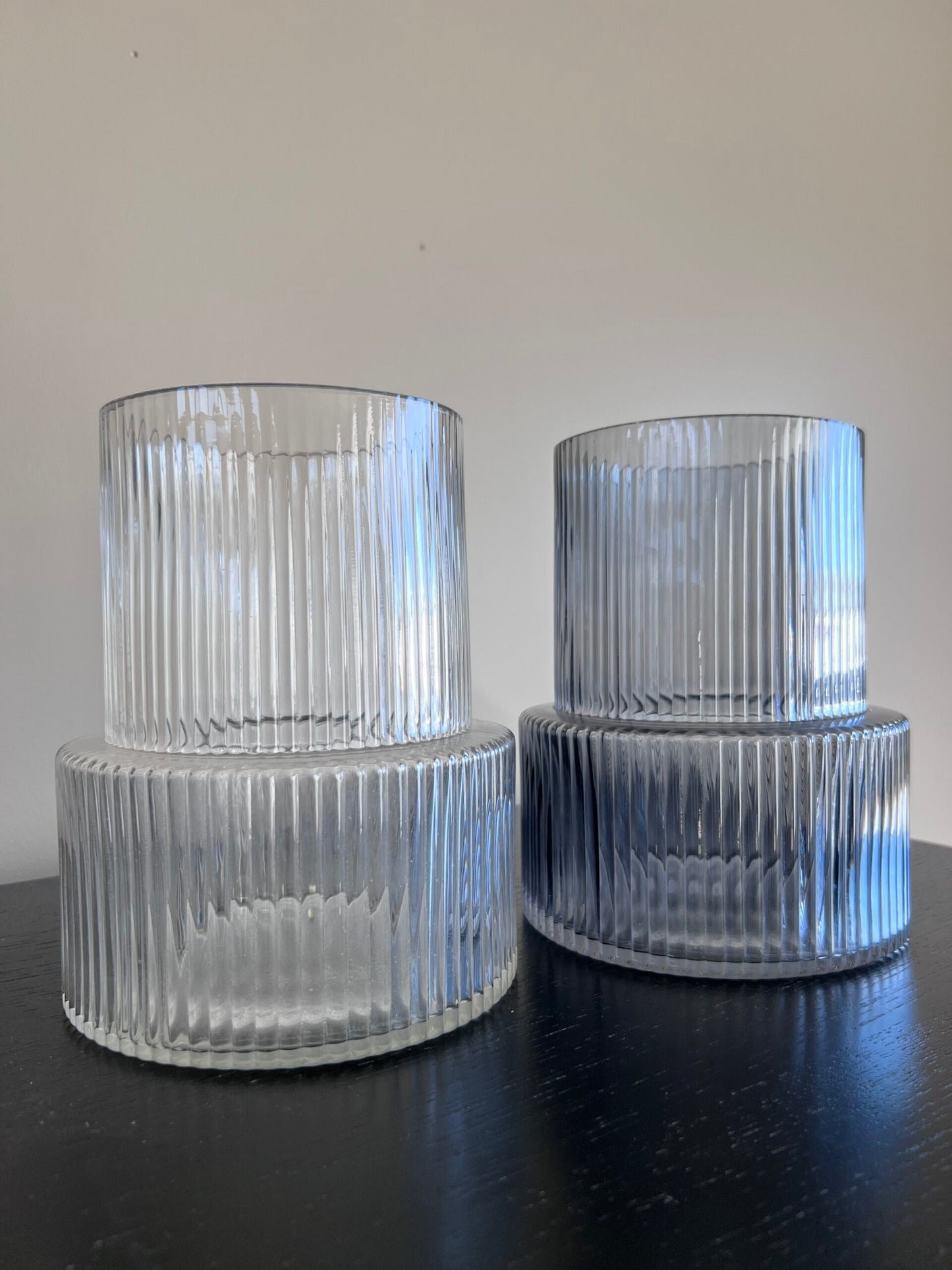 Ribbed blómavasi